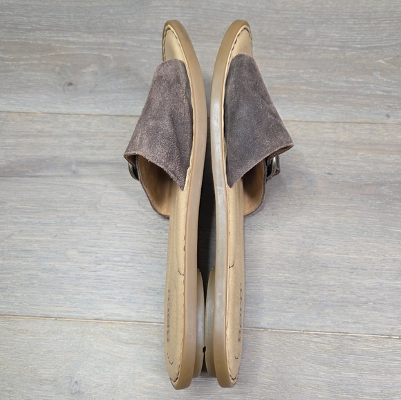Born Miarra Women's Brown Suede Slide Sandals Gold Buckle - Picture 9 of 13
